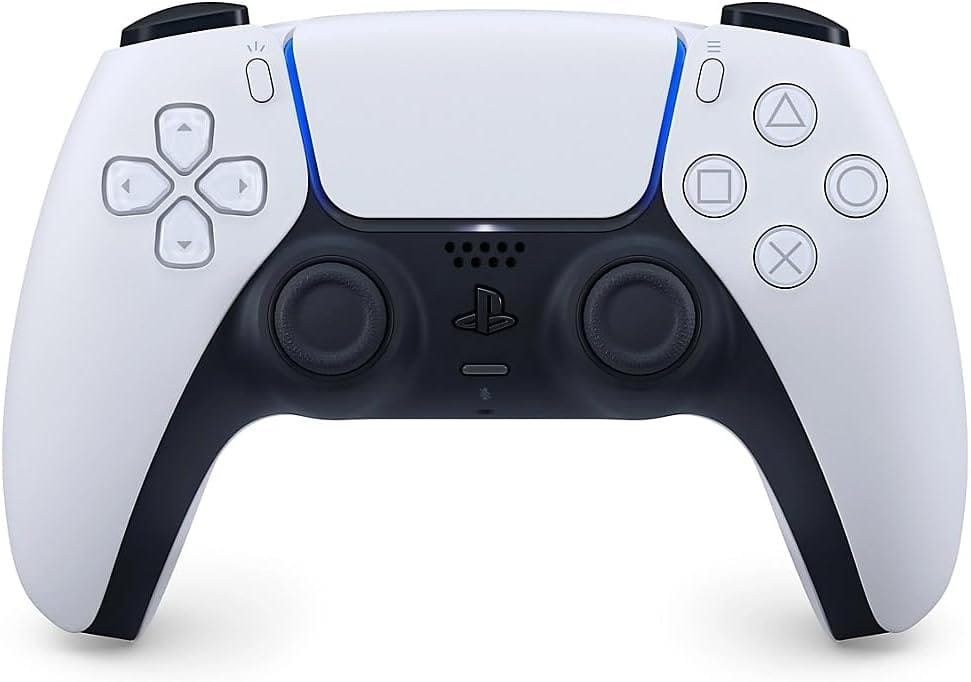 Controle sem fio DualSense para PlayStation 5 na cor branca visto de frente, destacando o design ergonômico.