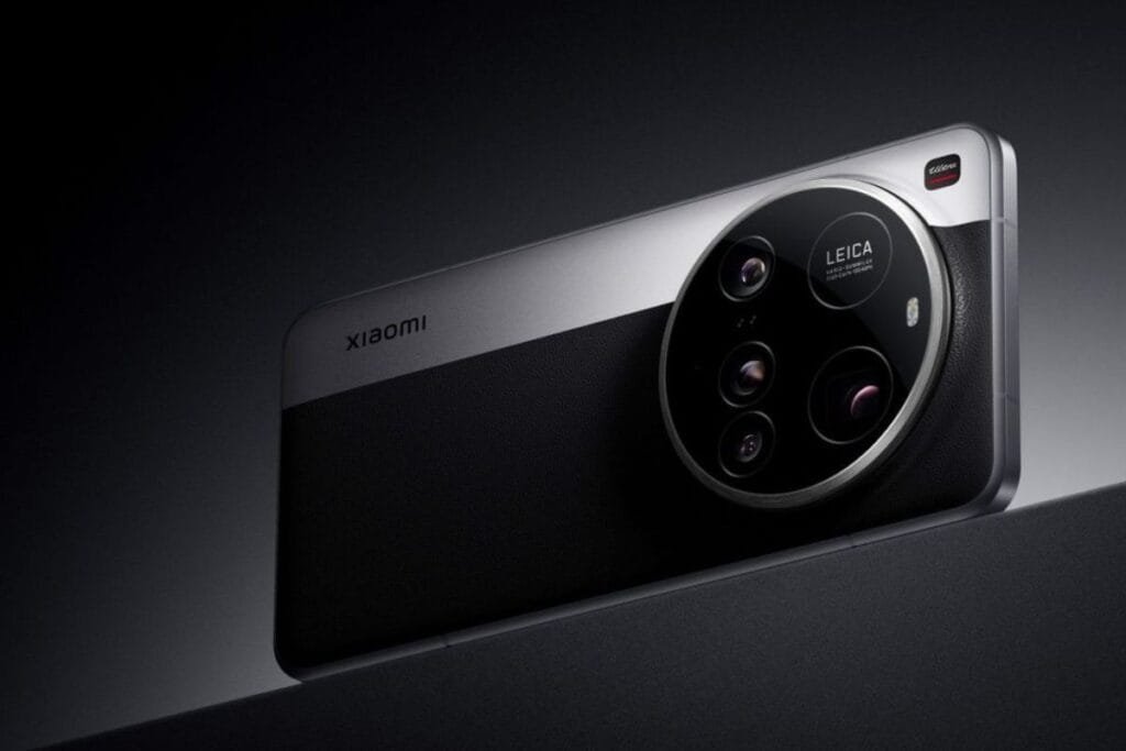 Xiaomi 17 Ultra com design premium e câmeras Leica.