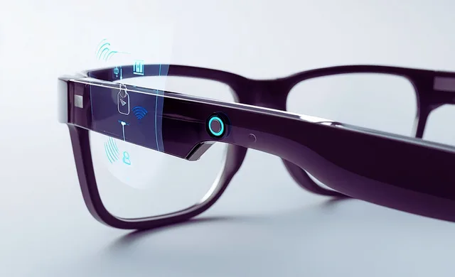 especificações técnicas óculos inteligentes Samsung Warby Parker câmera 12MP